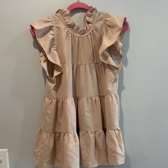 Entro Cream Ruffle Sleeve Tank Top - Picture 1 of 3